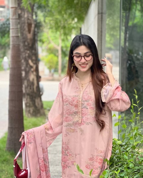 Elegant Printed Georgette Farshi Suit with Dupatta Perfect for Festive Wear Ready To Wear Collection