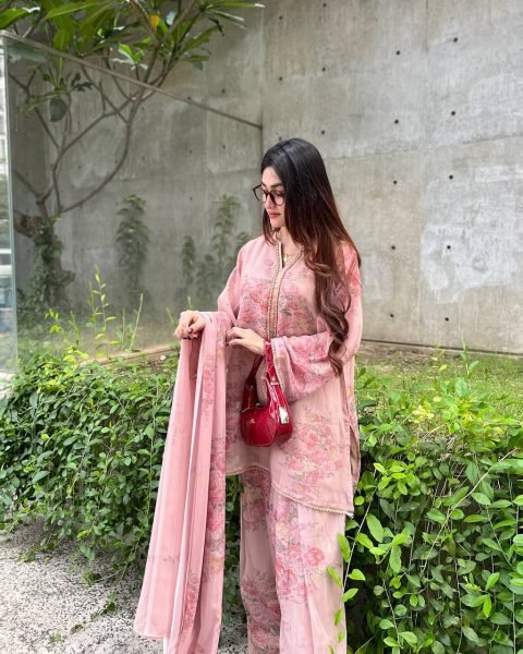 Elegant Printed Georgette Farshi Suit with Dupatta Perfect for Festive Wear Ready To Wear Collection