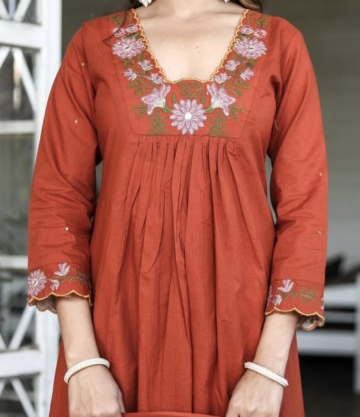 Elegant Rayon Slub Anarkali Kurta Set with Threadwork   Flared Detailing Ready to Wear 3 Piece Kurti Set
