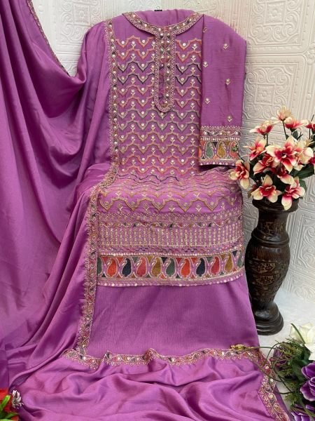 Beautiful Heavy Chinon Salwar Suit Plus Size Embroidered Kurta with Dupatta Set for Festive Collection Designer Plazzo Salwar Suits Wholesale