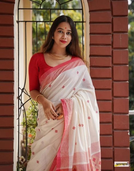 Elegant Traditional White   Red Soft Cotton Saree Collection Perfect for Summer Festivals Cotton Sarees Wholesale
