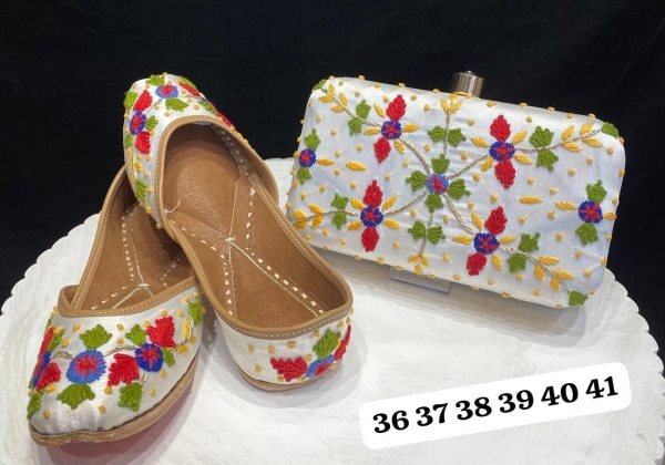 Embroidered Punjabi Jutti with Matching Designer Clutch Wedding Special Ethnic Combo Offer Fashion Accessories Wholesale