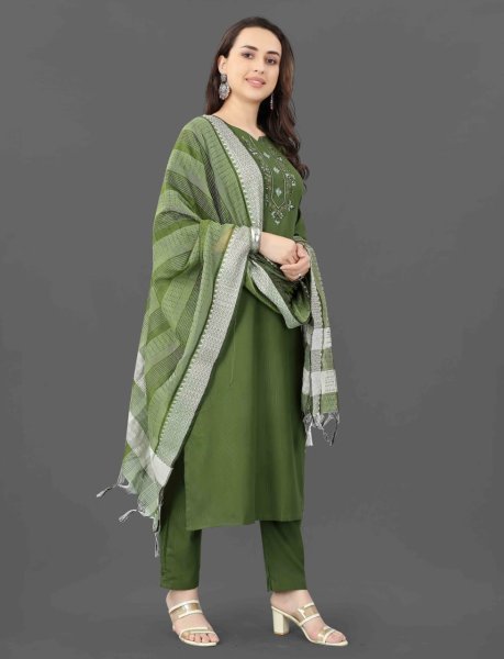 Embroidered Straight Kurta Suit Set for Women Stylish Cotton Blend Set with Dupatta Set 3 Piece Kurti Set