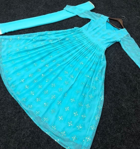 Ethenic Georgette Gown   Dupatta With Embroidery Work  Kurti With Dupatta Wholesale