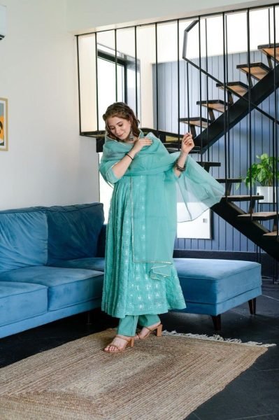 Ethenic Georgette Gown   Dupatta With Embroidery Work  Kurti With Dupatta Wholesale