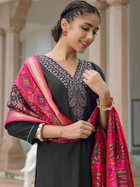 Exquisite Solid Zari Kurta Set with Patola Printed Dupatta -Straight Fit Pant Included Best Price  Straight Cut Long Kurtis