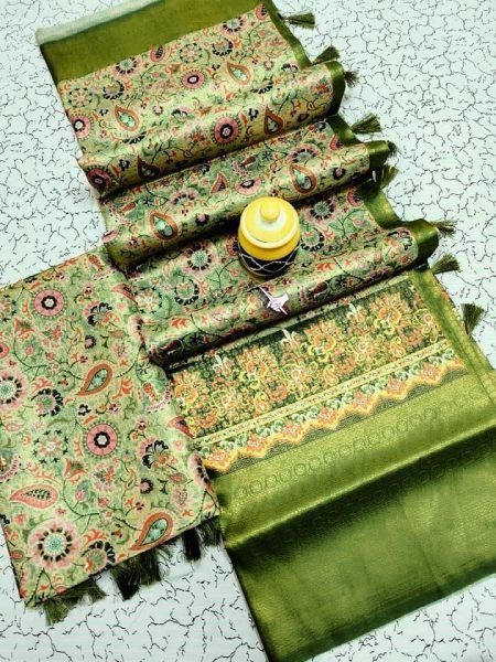 FABULOUS  SOFT SILK FABRIC SAREE WITH FLORAL DIGITAL PRINT  Silk Sarees Wholesale