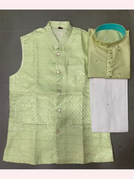  FANCY HEAVY KURTA PAJAMA  With Jaquard   Kotti Set For Men s Kurta Pajama Wholesale