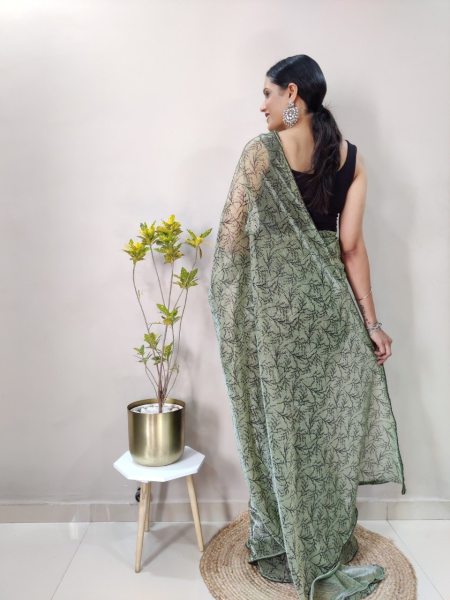 Fancy Imported Netting Saree With All Over 3d Print With Piping  Net Sarees Wholesale