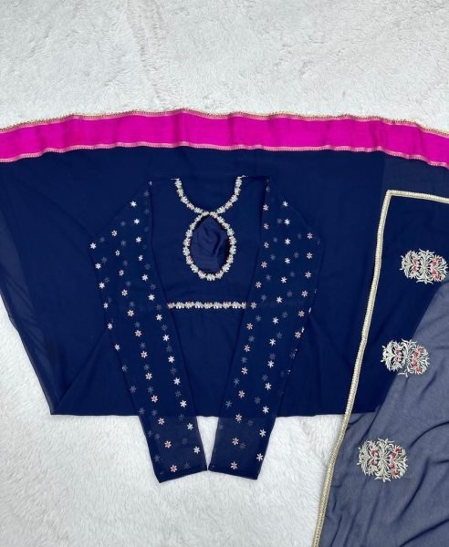 Festival Wear Georgette Thred Work Gown With Dupatta Kurti With Dupatta Wholesale