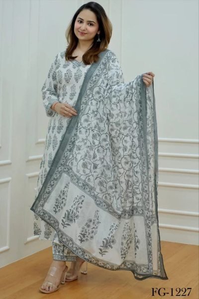 Festivals  Wear Cotton Dress With Finest Print Ready To Wear Collection