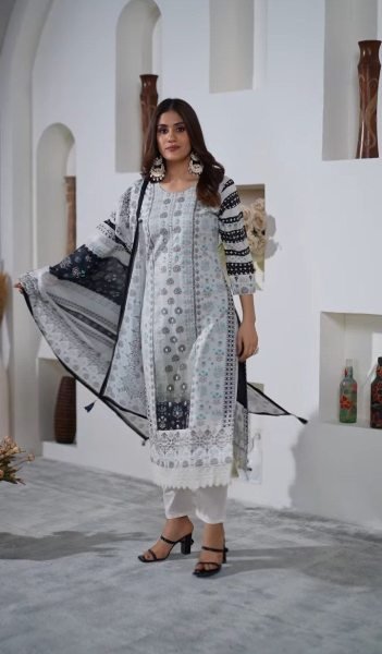 Festive, Party Wear White 3 pair kurti Suit  With Maslin fabric with digital prints Georgette Dupatta 3 Piece Kurti Set