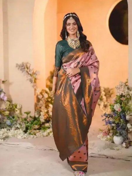 Floral Woven Banarasi Saree With Contrast Green Border Soft Silk Look Banarasi Saree Wholesale