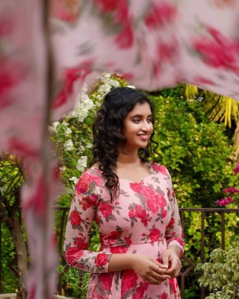 Flower Printed Fox Georgette Gown With Dupatta Kurti With Dupatta Wholesale