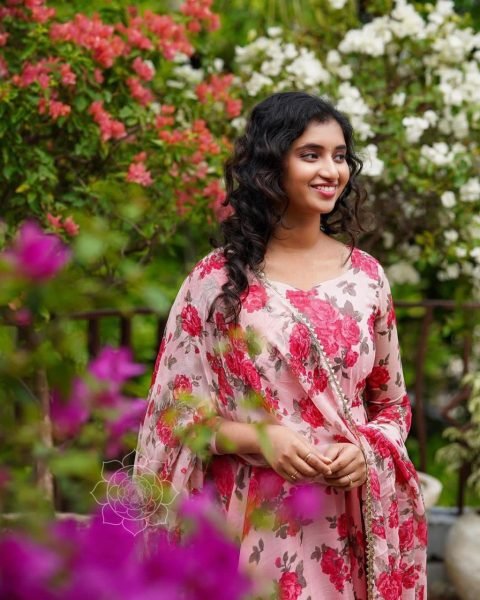 Flower Printed Fox Georgette Gown With Dupatta Kurti With Dupatta Wholesale