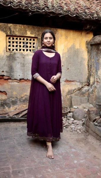 Fox Georgette Gold Printed Border Gown With Dupatta Kurti With Dupatta Wholesale
