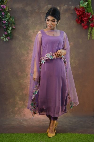 Fox Georgette Kurti Pant With Embroidery Work Dupatta 3 Piece Kurti Set