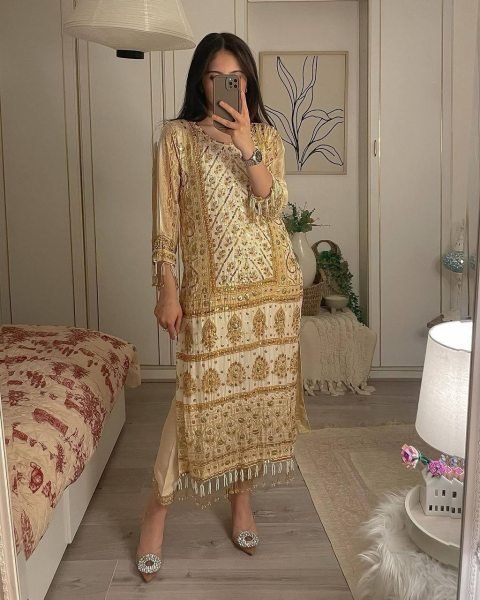Fox Georgette Sequence Embroidery Work Kurti Pant With Dupatta  3 Piece Kurti Set