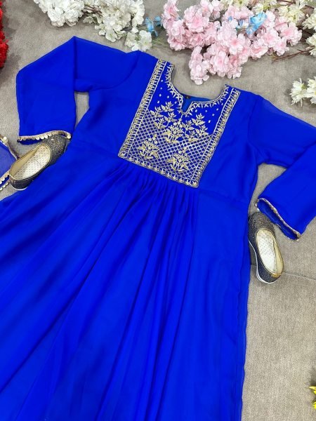 fox Georgette With Embrodery Design Kurti Set 3 Piece Kurti Set