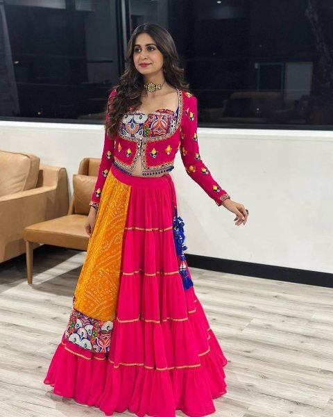 Gamthi Chain Work Rayon Lehenga Choli Navratri Lehnega Choli