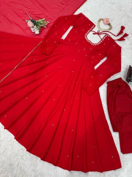 Glamorous Faux Georgette Diamond Work Suit Set with Lace Dupatta for Function Wear Plus Size Kurti / Gown