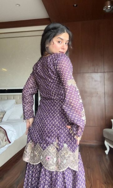 Glamorous Lavender Ready to Wear Front and Back Embroidery Diamond Work for Reseller at Wholesale Rate Ready To Wear Collection