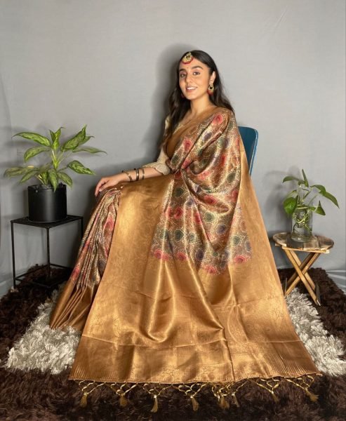 Golden Zari Pallu With Jacquard Border Silk Saree  Silk Sarees Wholesale