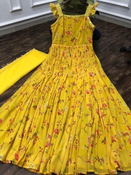 Gown Style Haldi Dress Bollywood Designer Gown   Dupatta Kurti With Dupatta Wholesale