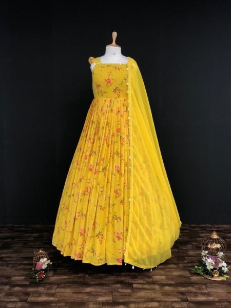 Gown Style Haldi Dress Bollywood Designer Gown   Dupatta Kurti With Dupatta Wholesale