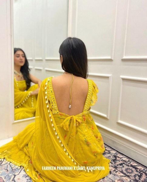 Gown Style Haldi Dress Bollywood Designer Gown   Dupatta Kurti With Dupatta Wholesale