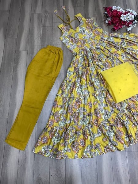 Green Micro Cotton Designer Salwar Suit 3 Piece Kurti Set