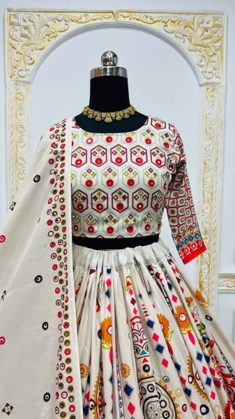 Geeta Rabari Pink Muslin Lehenga Choli with Mirror Work Perfect for Navratri Garba Outfit  Navratri Lehnega Choli