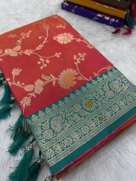 Heavy Banarasi Silk Saree with Meenakari Weaving & Contrast Blouse Banarasi Saree Wholesale