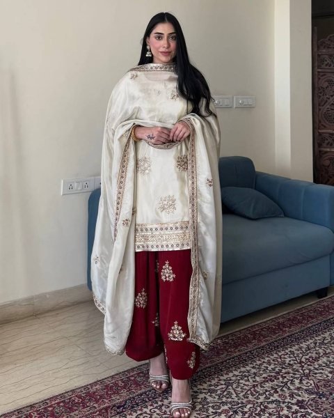 Heavy Pure Chinnon Silk Embroidered Suit Set with Dupatta White Colour Ready To Wear Collection