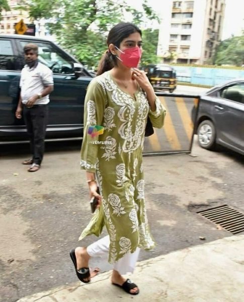 Heavy Rayon Kurti And Pant  Ready To Wear Collection