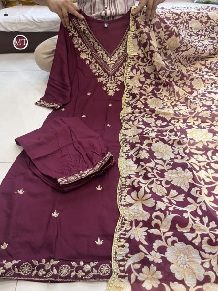 Heavy Rayon Kurti Pant With Dupatta  3 Piece Kurti Set