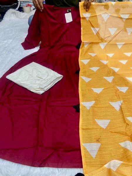 Heavy Reyon Cotton Kurti Pant With Dupatta  3 Piece Kurti Set