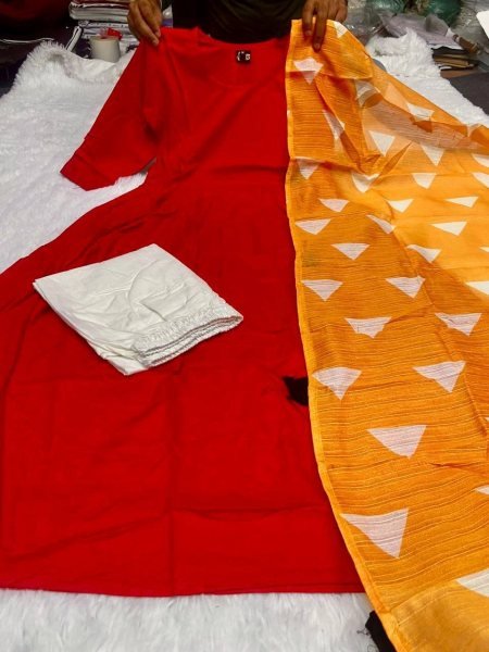 Heavy Reyon Cotton Kurti Pant With Dupatta  3 Piece Kurti Set
