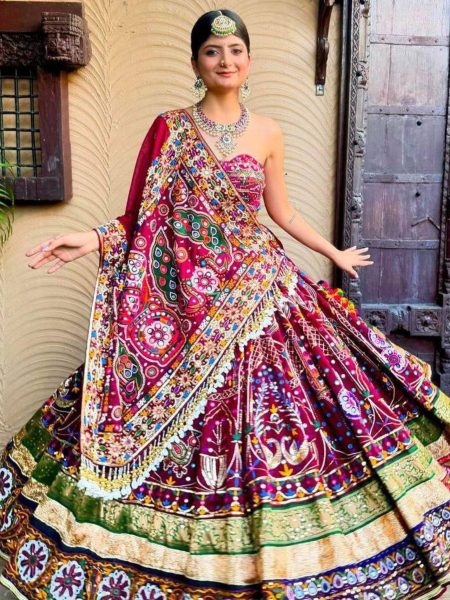 In New Design Heavy Muslin Cotton Navratri lehenga Choli   Lehenga