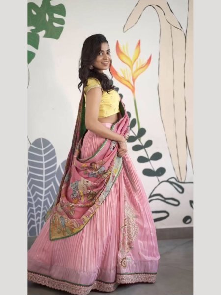 In Wholesale Rate Chinon Embroidery Work Kalamkari Lehenga Choli Designer Lehenga Choli