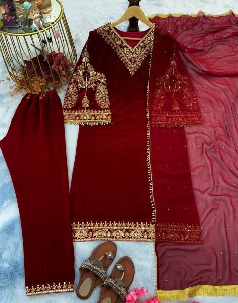 Indian Pakistani Velvet Sequin Embroidered Salwar Kameez Collection  Ready To Wear Collection