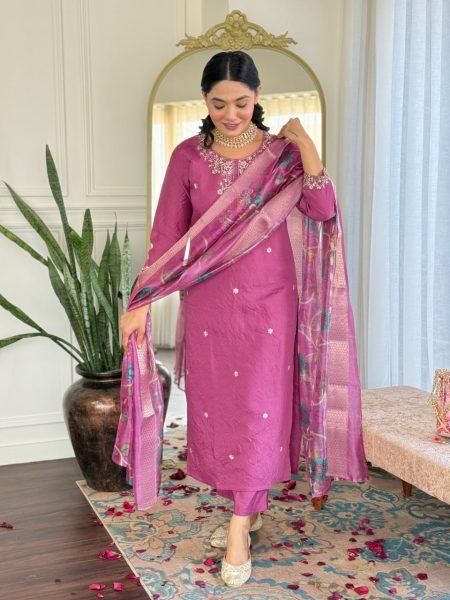 INDIAN WEDDING WEAR PINK KURTA PALAZZO DUPATTA FOR  SUMMER-VISCOSE CHANDERI 3 Piece Kurti Set