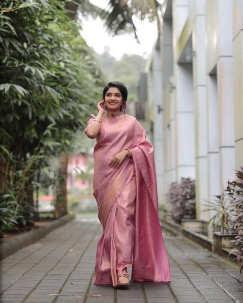 Indian Wedding Wear Soft Lichi Silk Banarasi Saree  Silk Sarees Wholesale