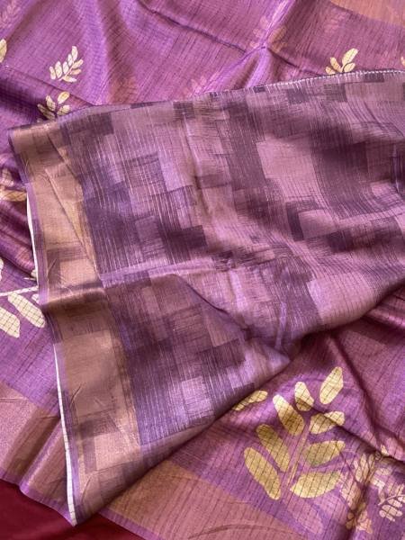 Inspiring Soft Tussar Silk Saree with Tassels And Checks Pattern Design For Shop Owner Silk Sarees Wholesale