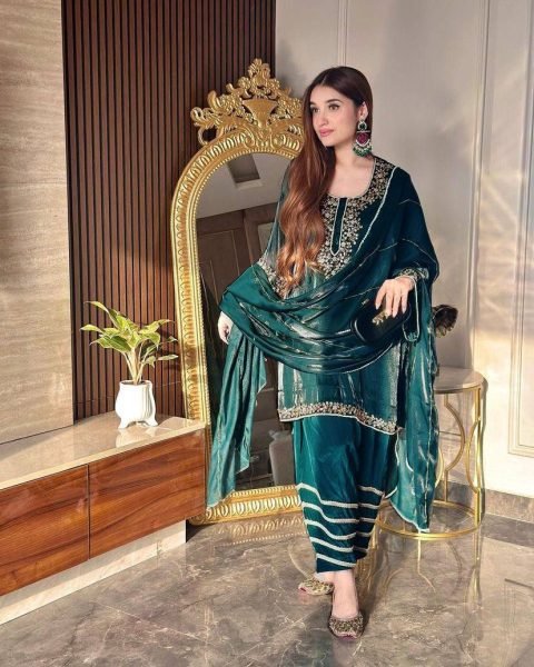 Jimmi Chhoo Suit Plazzo and Dupatta Set for Celebration Ready to Wear Outfit Ready To Wear Collection