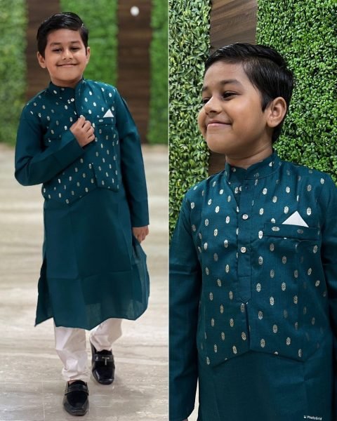 Kids Pure Cotton Foil Printed Butti Kurta Pajama With Koti Boys Wear