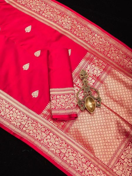 Latest Soft Lichi Silk Saree With Contrast Blouse  Sarees 