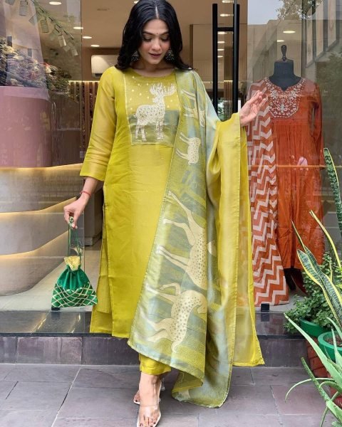 launching fastival Collection premium roman silk kurti set  3 Piece Kurti Set