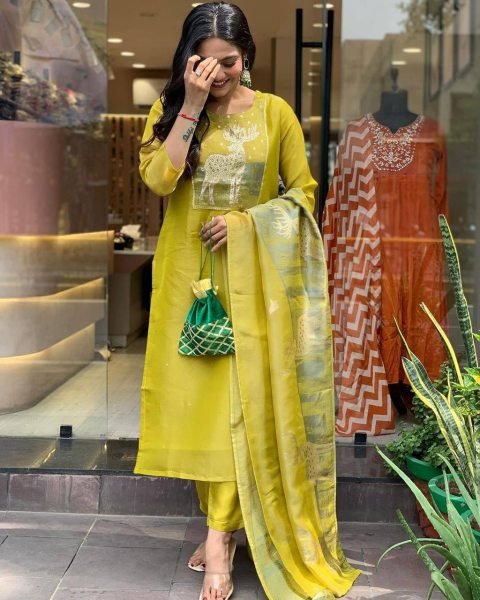 launching fastival Collection premium roman silk kurti set  3 Piece Kurti Set