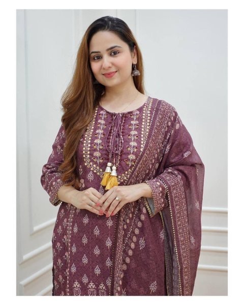 Launching New Muslin Silk Kurti Set With Mirror Work 3 Piece Kurti Set